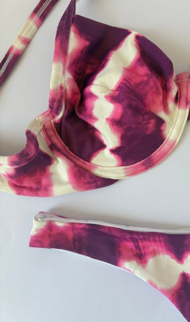 CONJUNTO BLANCO MORADO TALLA M