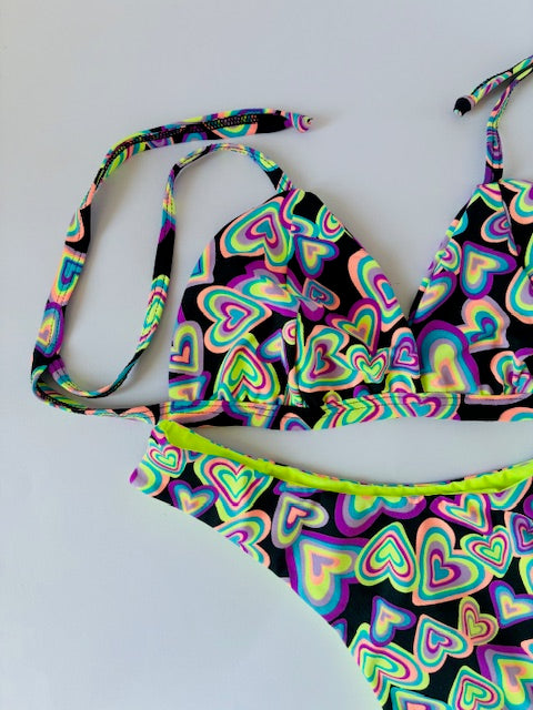 CONJUNTO NEGRO CORAZONES  TALLA S