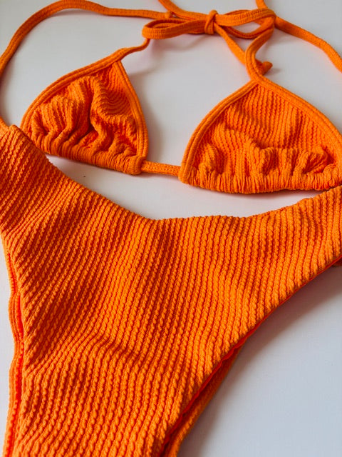 CONJUNTO NARANJA SHOCK TALLA M