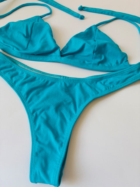 CONJUNTO AZUL CLÁSICO TALLA M