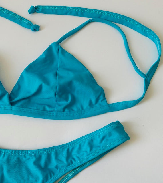 CONJUNTO AZUL CLÁSICO TALLA M