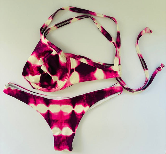 CONJUNTO BLANCO MORADO TALLA M