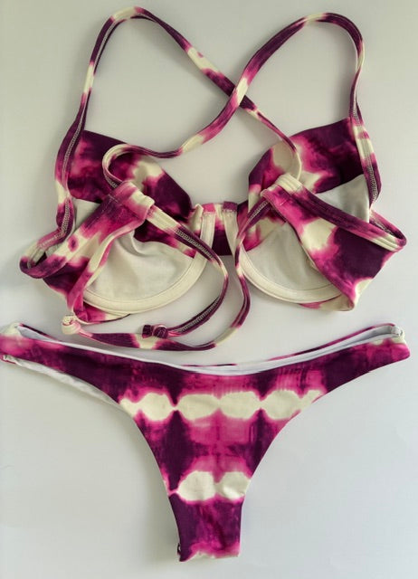 CONJUNTO BLANCO MORADO TALLA M
