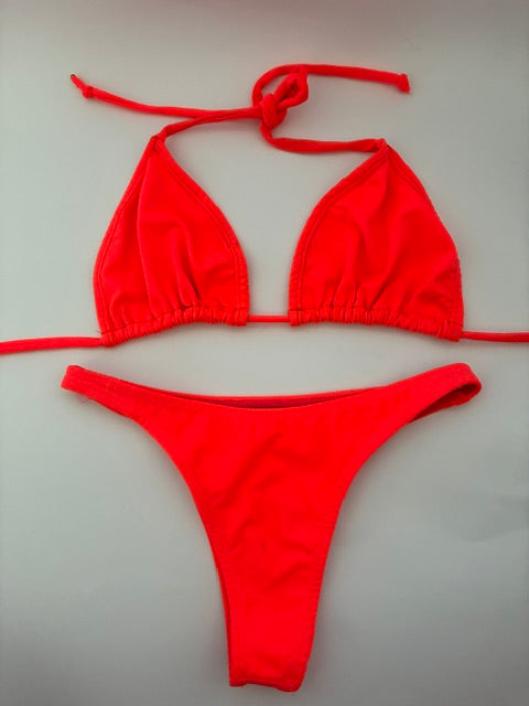 Conjunto Básico Neón Coral