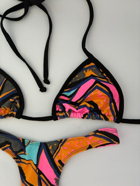 Detalle tejido Acuarela Brasil - bikini brasileño estampado acuarela colores pastel 38 Grados