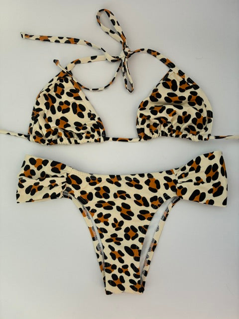 Conjunto Leopardo Crema