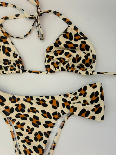 Conjunto Leopardo Crema