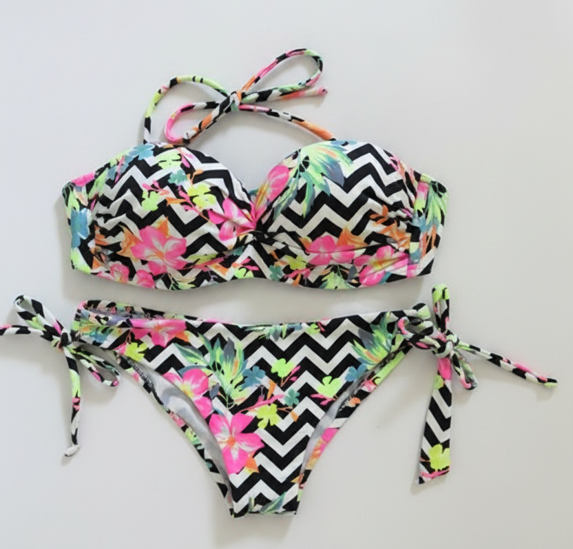 Conjunto Chevron Tropical fondo blanco