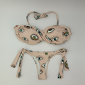 Bikini Miradas fondo blanco ecommerce estampado ojos