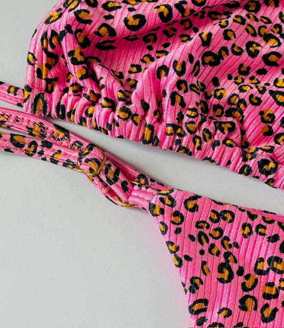 CONJUNTO ROSA LEOPARDO TALLA L