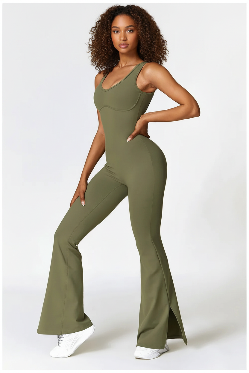 Modelo de cuerpo completo con cabeza visible
